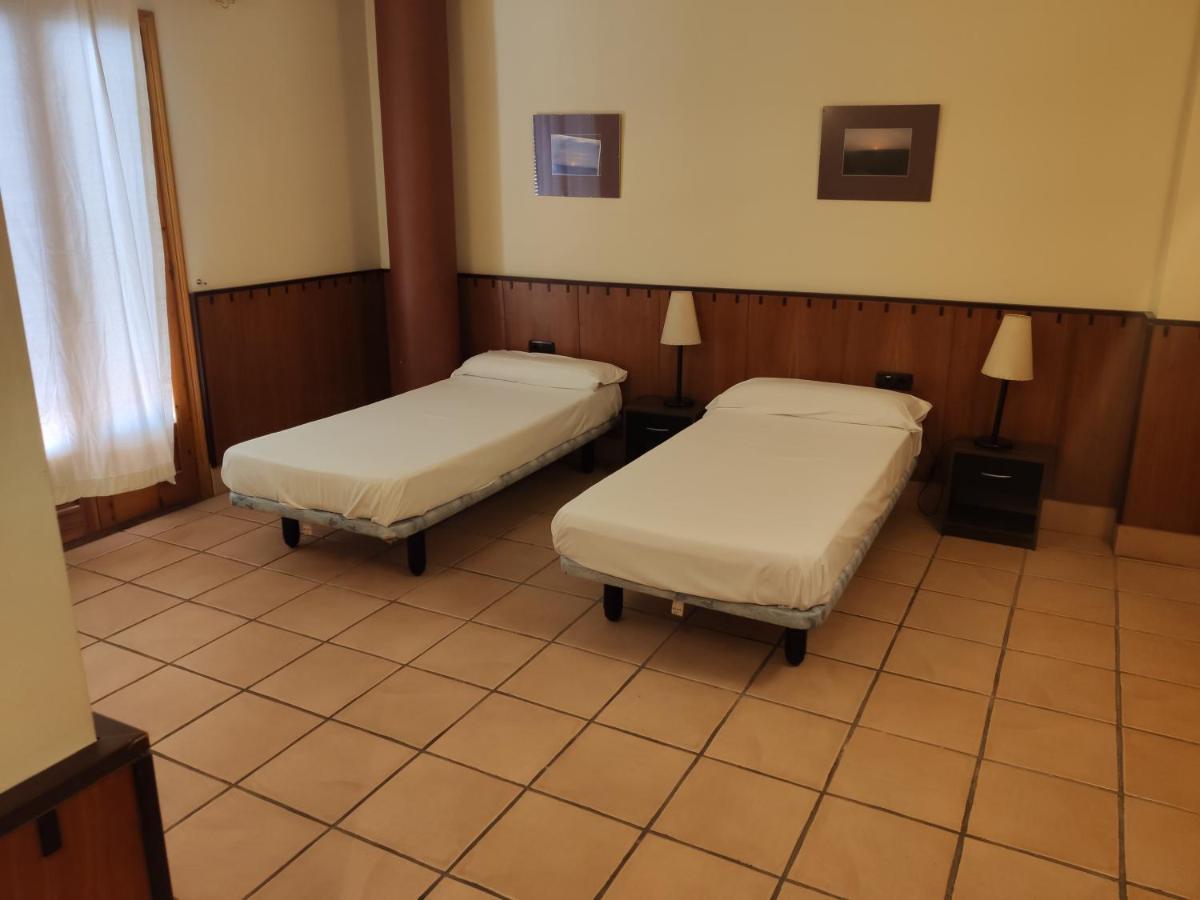 Hostal Tastavins Peñarroya de Tastavins Екстериор снимка