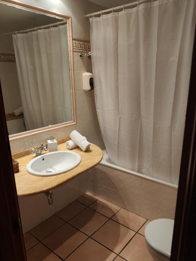 Hostal Tastavins Peñarroya de Tastavins Екстериор снимка