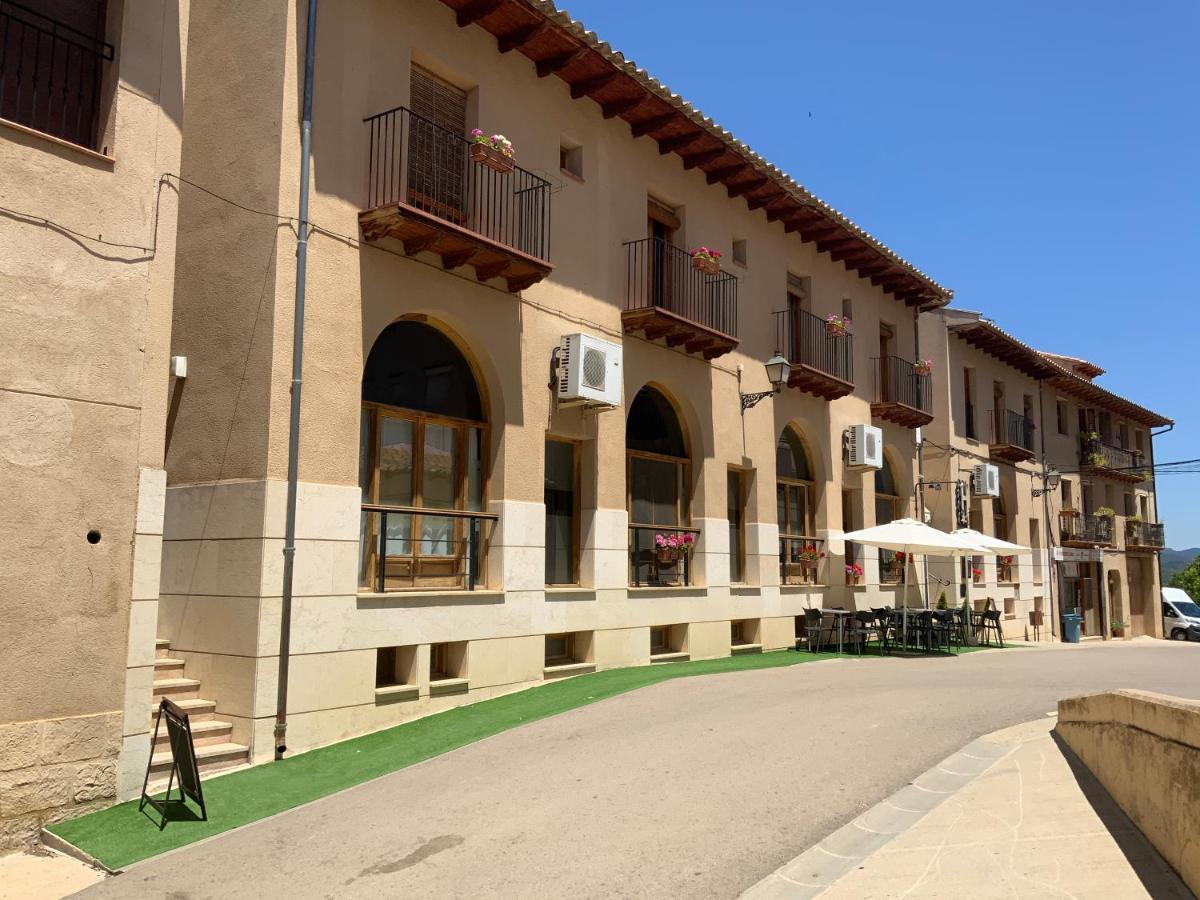 Hostal Tastavins Peñarroya de Tastavins Екстериор снимка