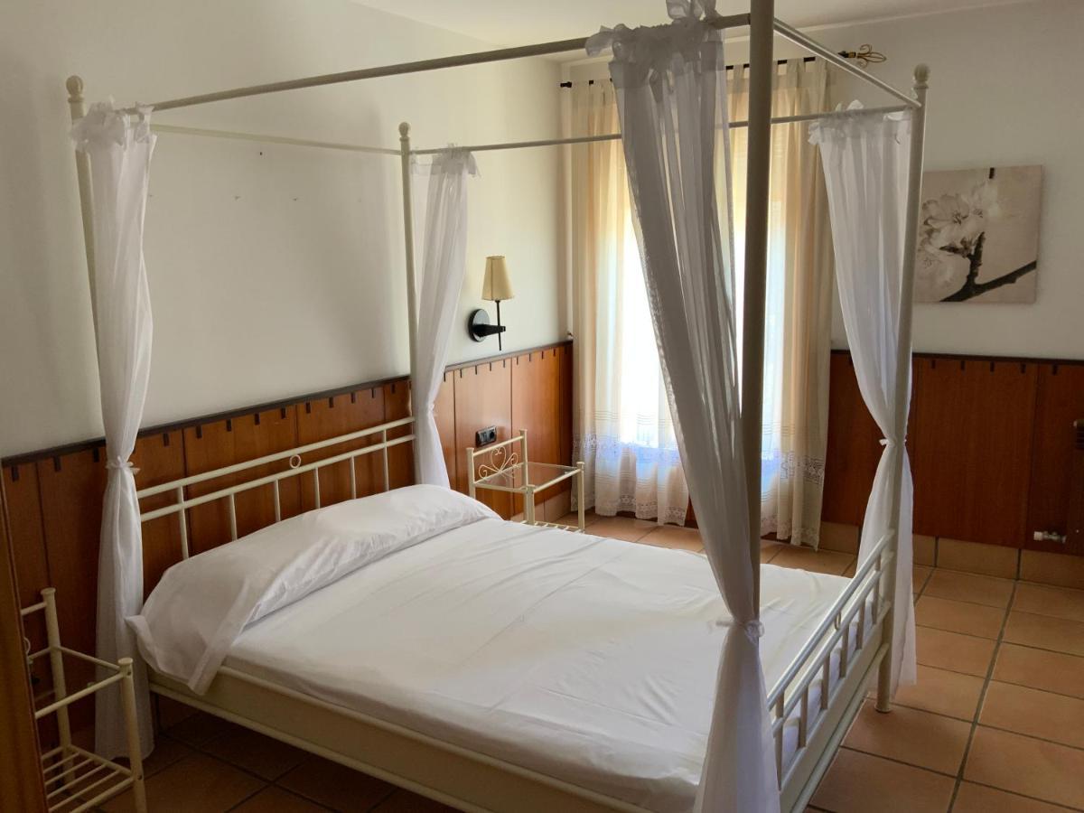 Hostal Tastavins Peñarroya de Tastavins Екстериор снимка